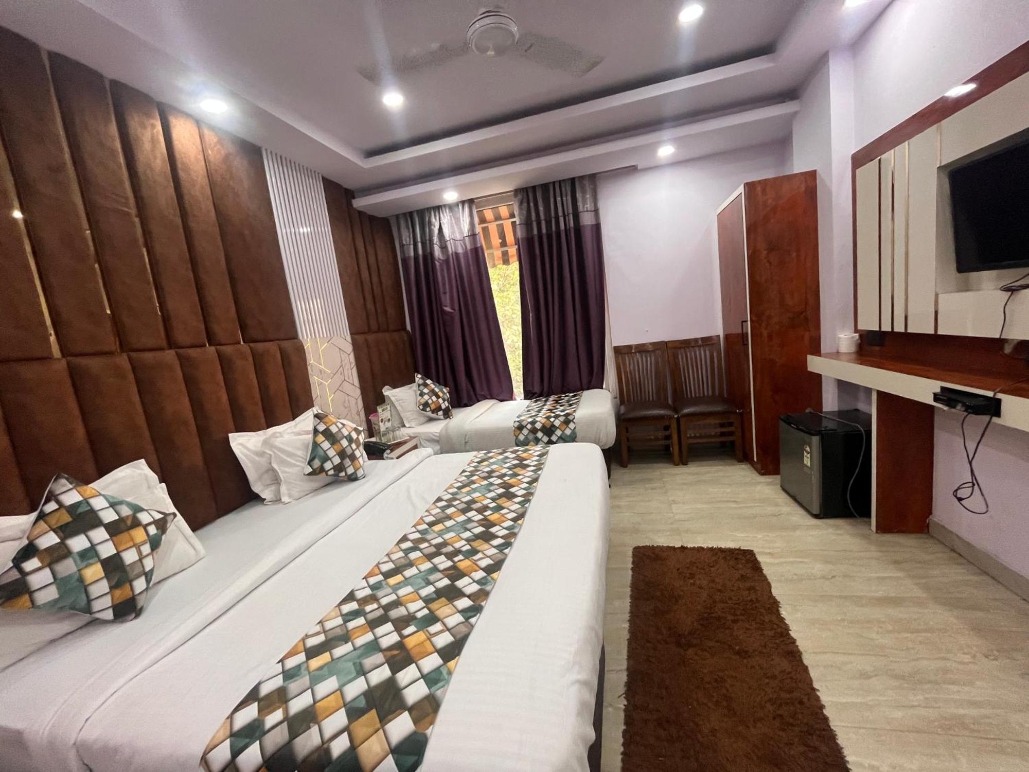 Hotel Embassy Near Rk Ashram Metro Nowe Delhi Zewnętrze zdjęcie