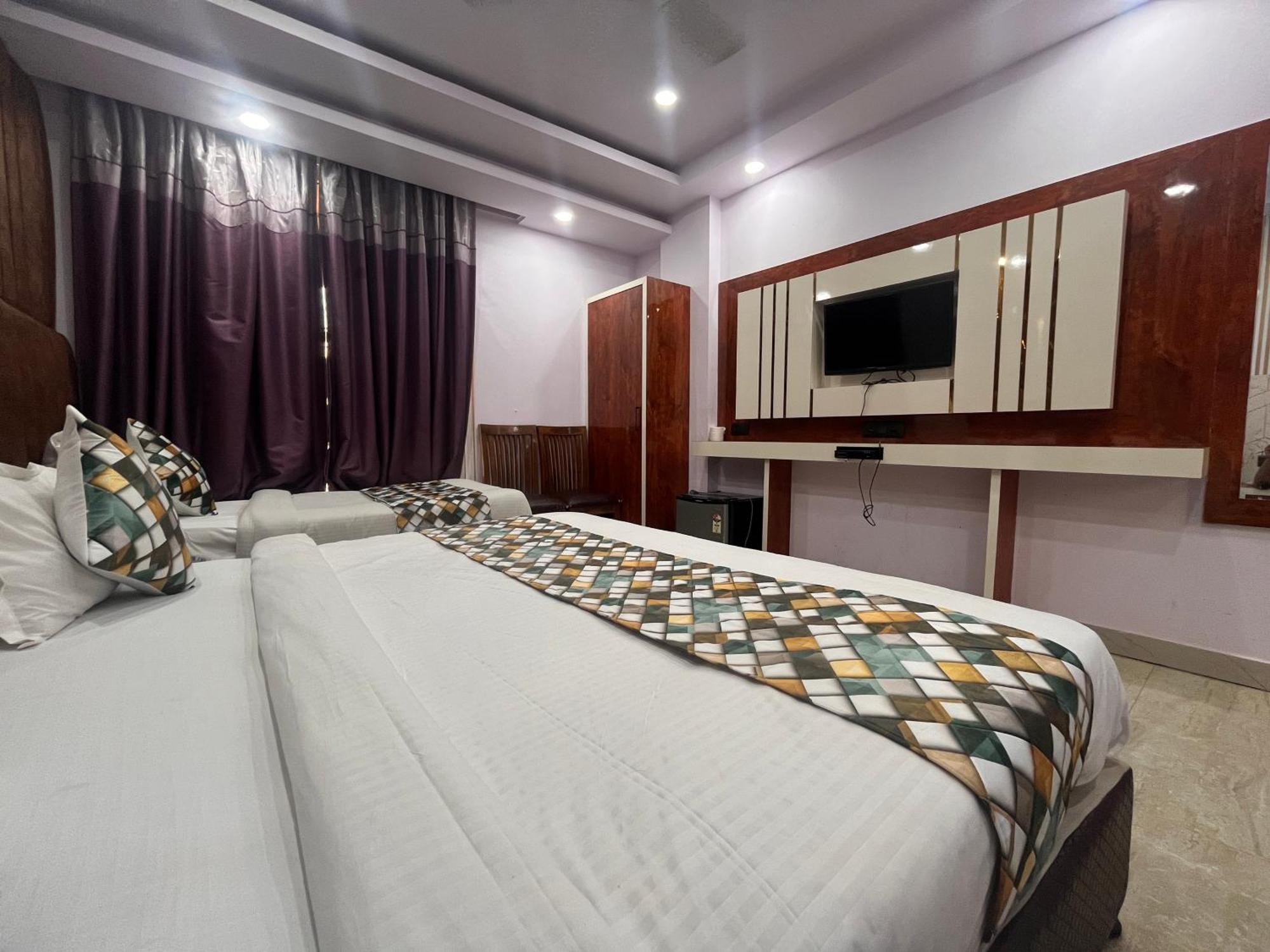 Hotel Embassy Near Rk Ashram Metro Nowe Delhi Zewnętrze zdjęcie