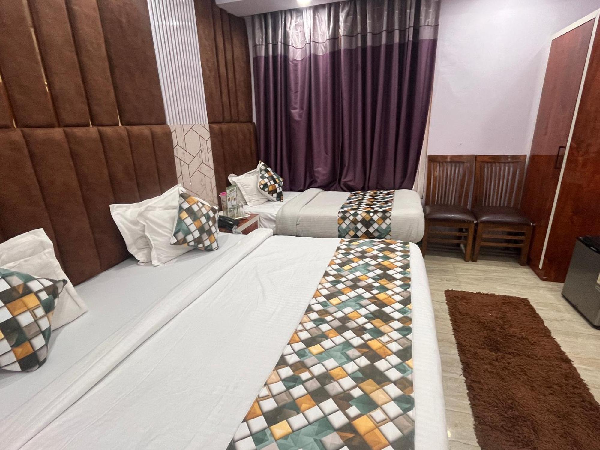 Hotel Embassy Near Rk Ashram Metro Nowe Delhi Zewnętrze zdjęcie