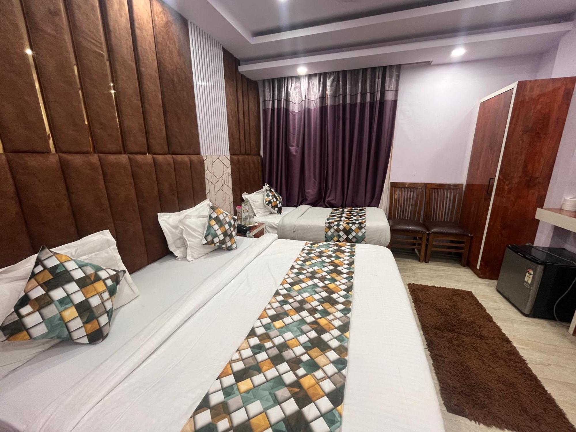 Hotel Embassy Near Rk Ashram Metro Nowe Delhi Zewnętrze zdjęcie