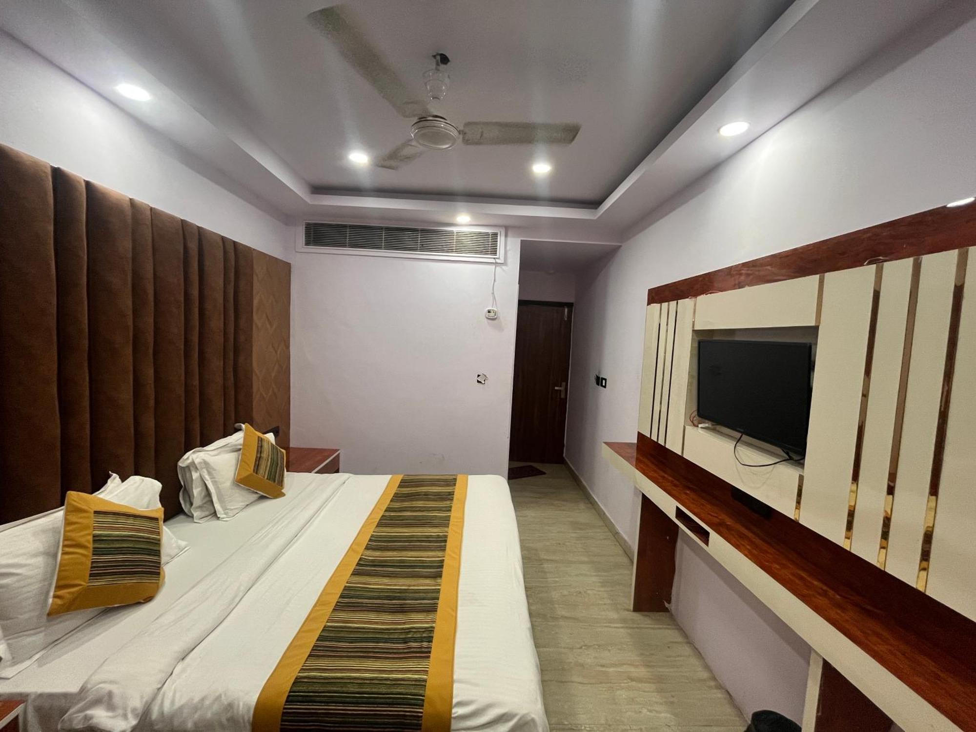 Hotel Embassy Near Rk Ashram Metro Nowe Delhi Zewnętrze zdjęcie