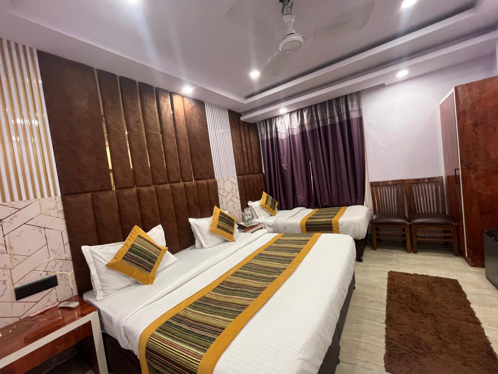 Hotel Embassy Near Rk Ashram Metro Nowe Delhi Zewnętrze zdjęcie
